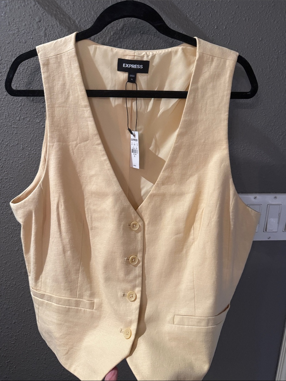 Express Pale Yellow Linen-Blend Button Vest